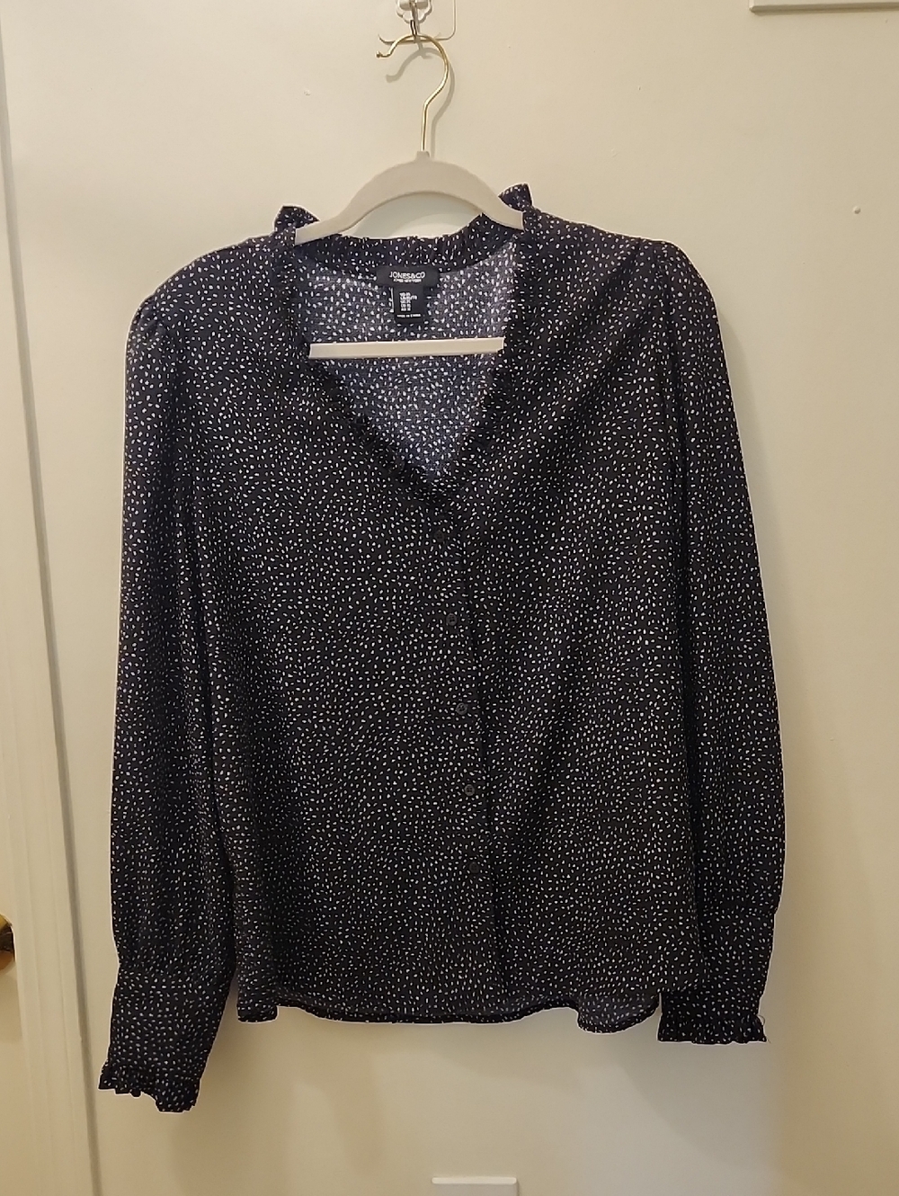 Jones New York Black and White Dotted V-Neck Blouse